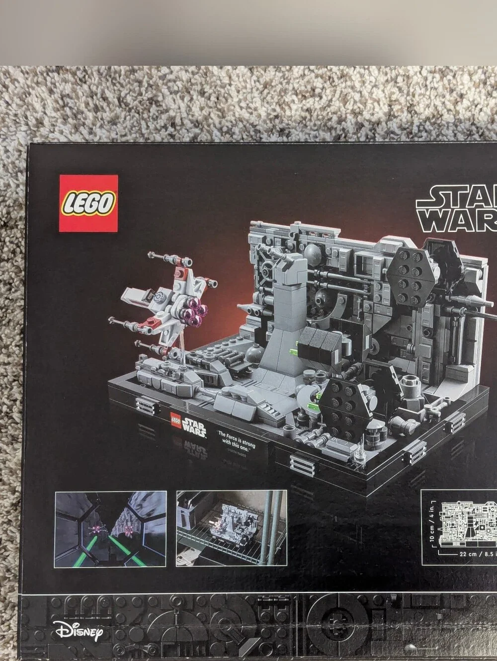 LEGO Star Wars: Death Star Trench Run Diorama (75329)